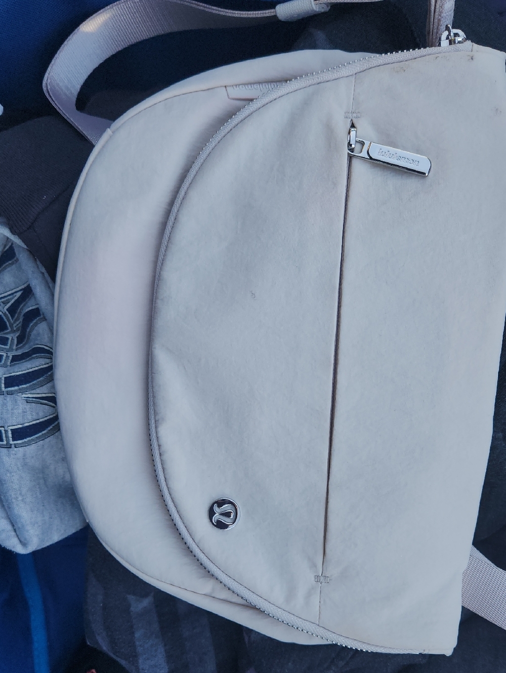 lululemon athletica Light Beige Sling Belt Bag